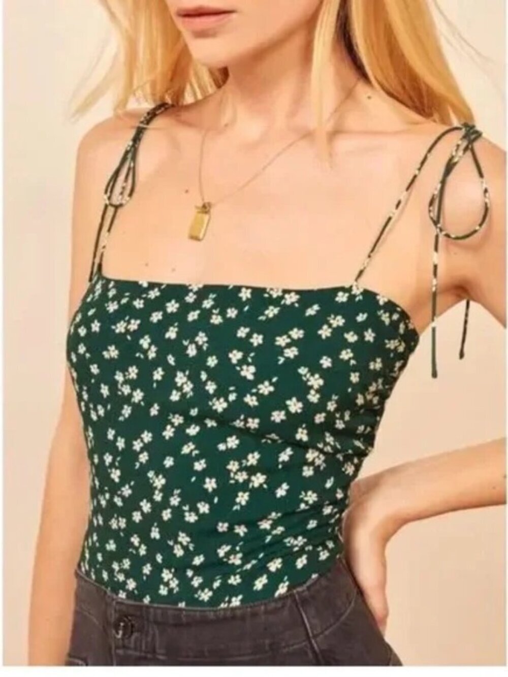 Reformation Lupe Ditsy Floral Spaghetti Strap Top in Annette Green 12 - Picture 1 of 14